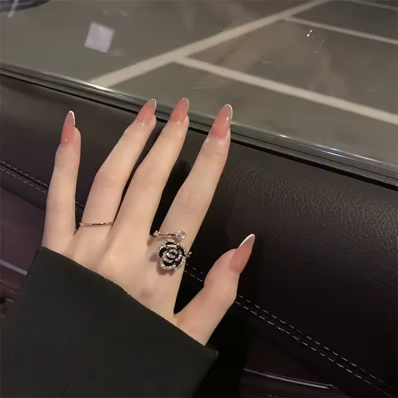 Korean Black Rose Zircon Ring