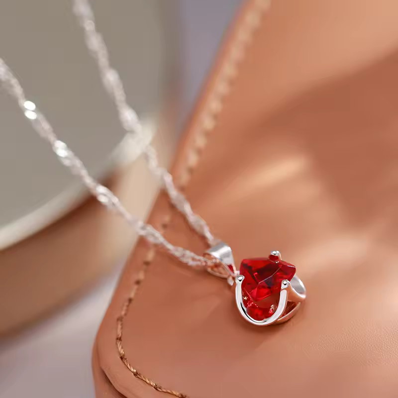 Kinel Red Zircon Rose Gold Necklace